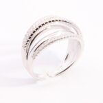 Geometric ring